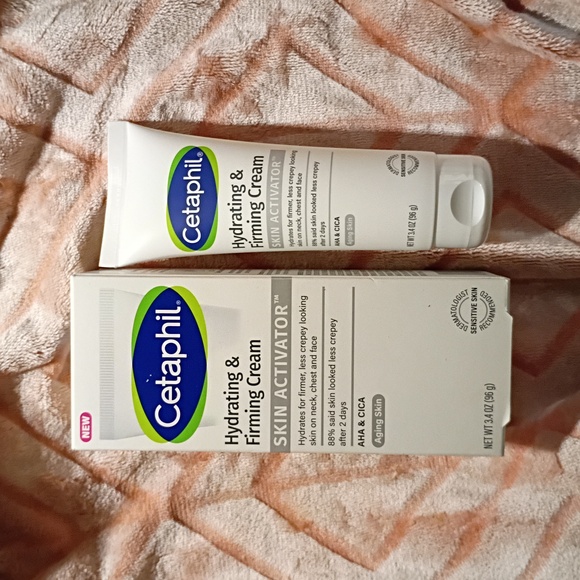CETAPHIL HYDRATING & FIRMING CREAM SKIN ACTIVATOR for aging skin - Picture 3 of 10